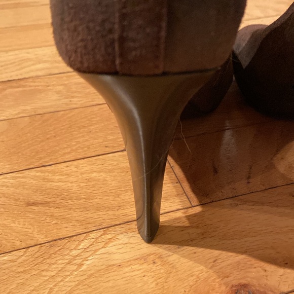 Peek toe cutie booties! - Picture 5 of 11